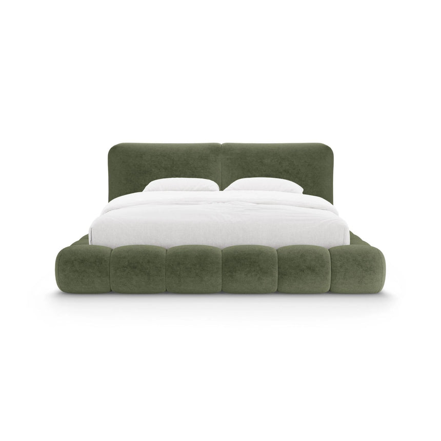 Solange Bett mit Kopfteil und Stauraum aus Chenille in Grün (Perfect Harmony 39), 200x200 cm von Micadoni – Bild 5