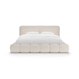 Solange Bett mit Kopfteil und Stauraum aus Chenille in Leichtes Beige (SILENCIO 06), 200x200 cm von Micadoni – Bild 5