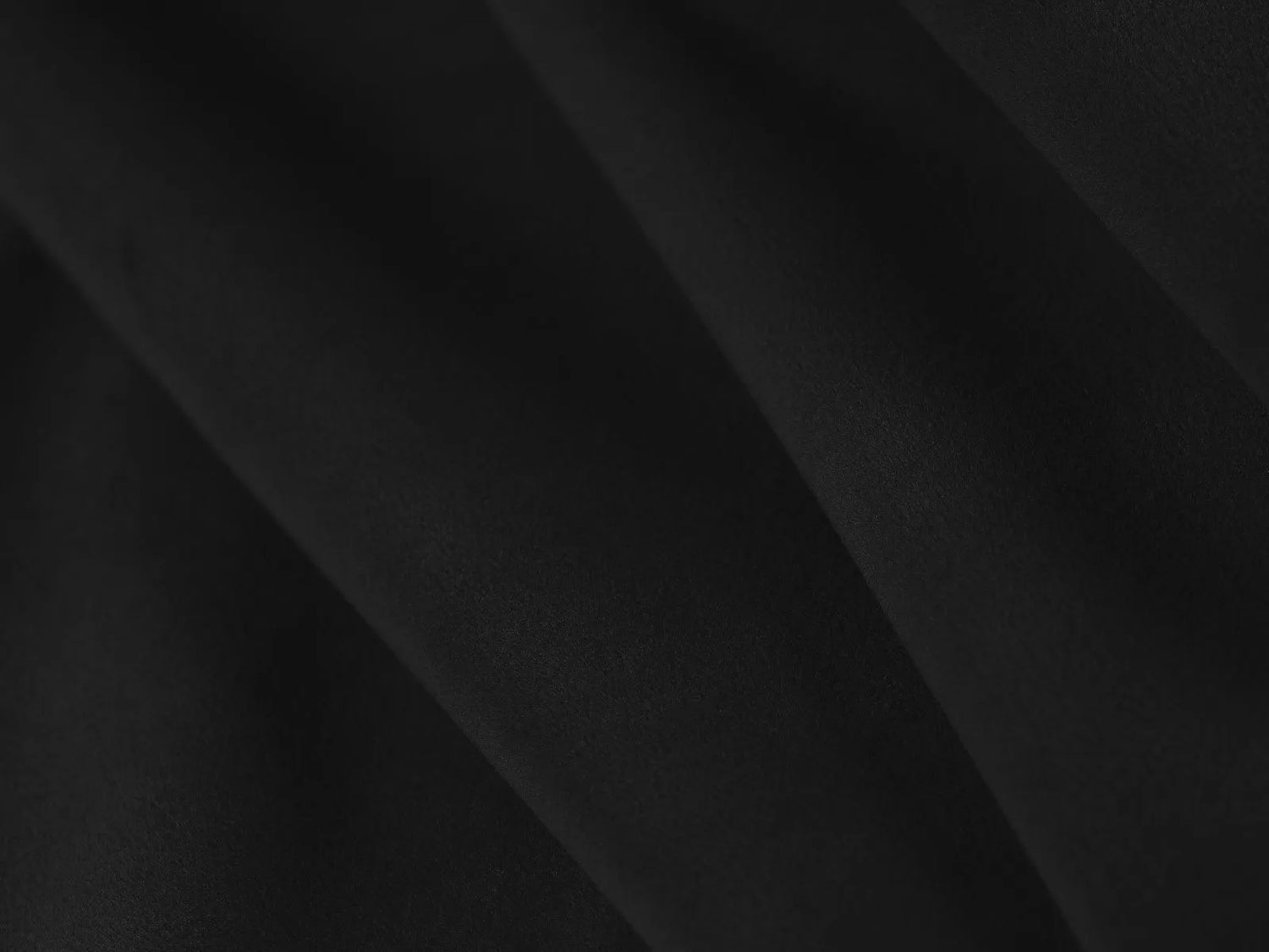 Tove Sessel aus Samt in Schwarz (Casino Black), 97x83 cm von Micadoni – Bild 6