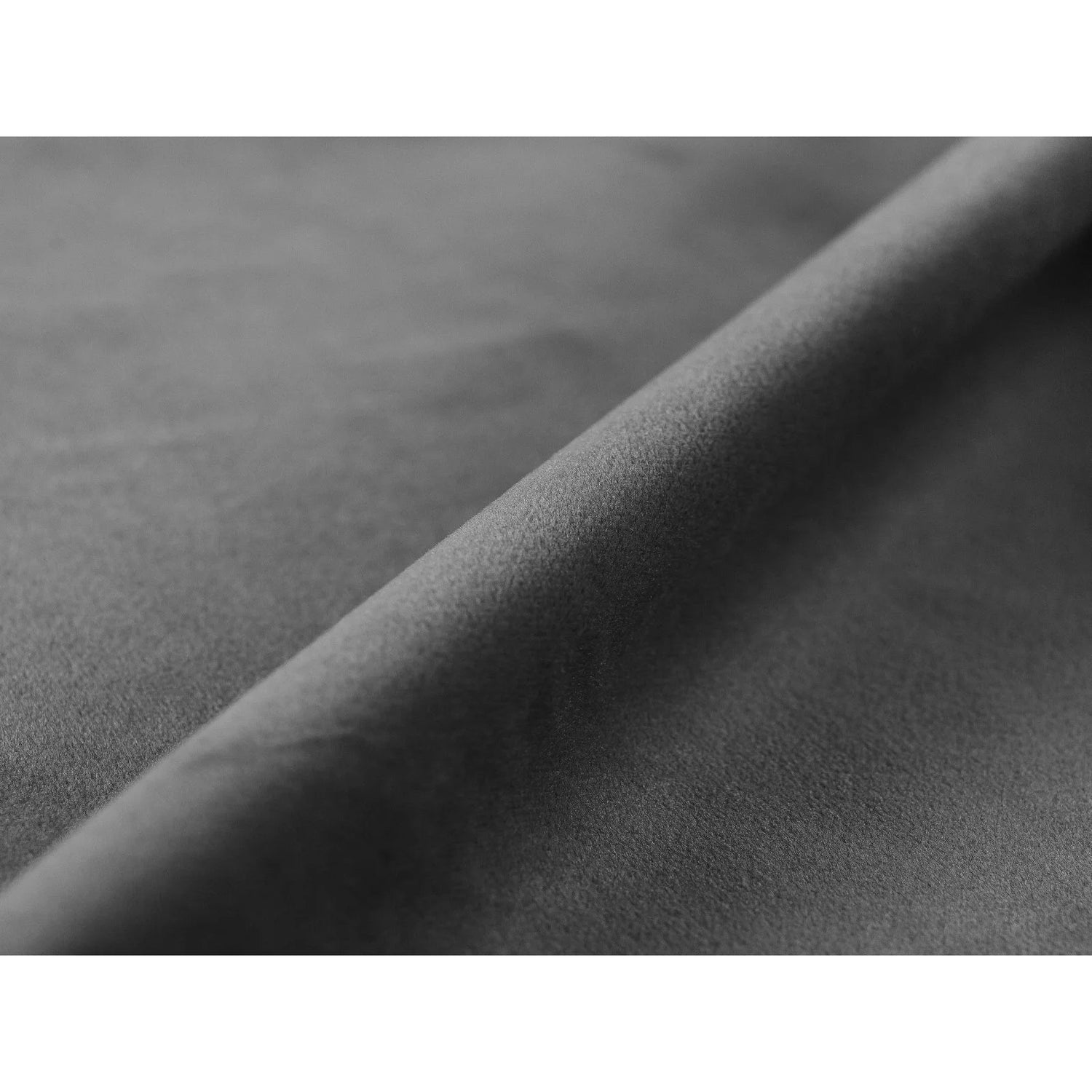Whale Bett mit Buchenholzfüßen aus Samt in Grau (Paris Steel), 160x200 cm von Micadoni – Bild 4