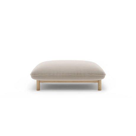 Ada Pouf aus Samt (Casino Pearl) in Leichtes Beige, 95x65 cm – Bild 1