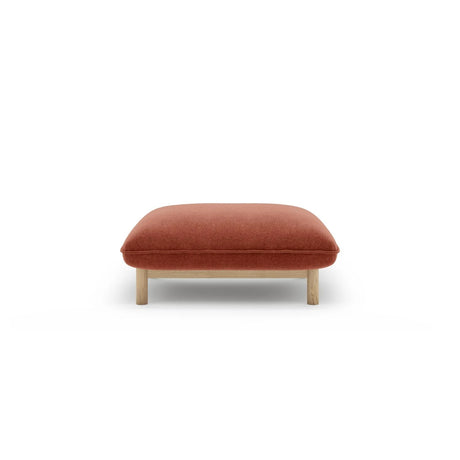 Ada Pouf aus Strukturierter Stoff (Wind 52) in Kastanienbraun, 80x65 cm – Bild 1