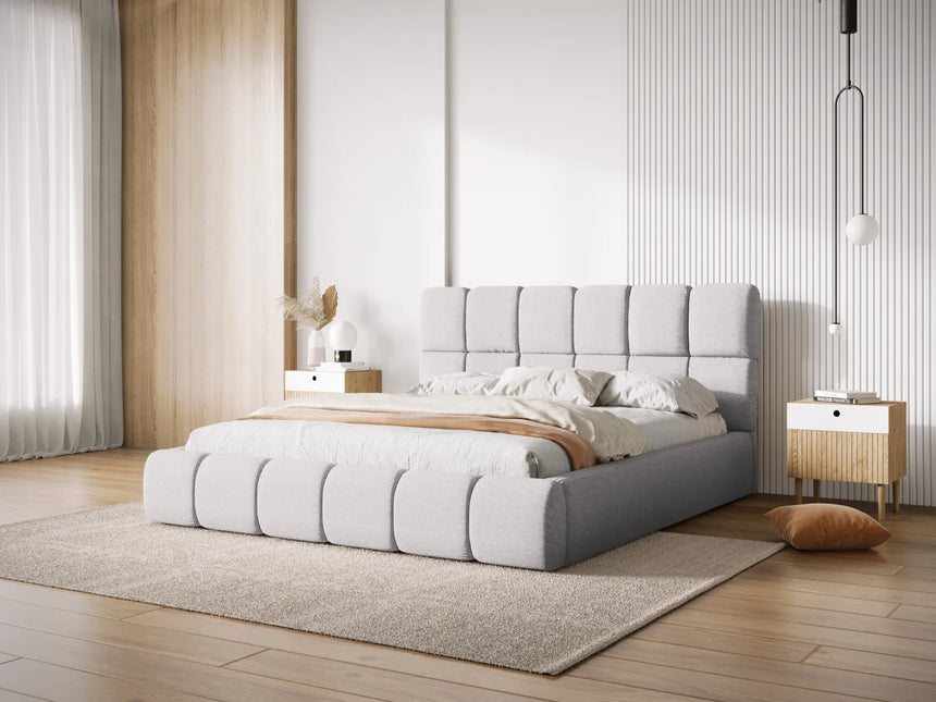 Bellis Bett mit Kopfteil und Stauraum Bezug aus Chenille (Haga06) in Hellgrau, 200x200 cm – Bild 1