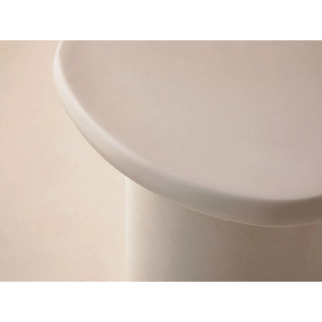Daria Beistelltisch aus Beton, 55x47x50 cm – Bild 5