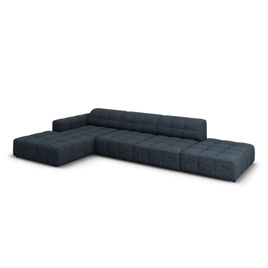 Jennifer 5-Sitzer Ecksofa, Linke Seite, mit Bezug aus Chenille (Haga 86) in Königsblau, 341x166 cm – Bild 4
