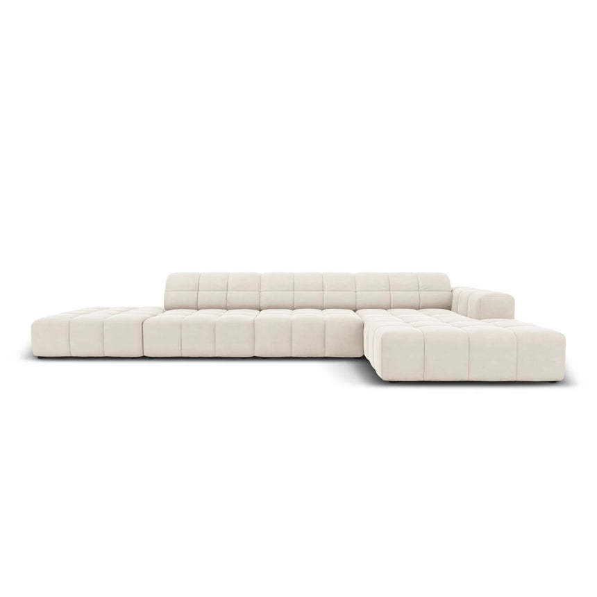 Jennifer 5-Sitzer Ecksofa, Rechte Seite, mit Bezug aus Samt (Bluvel 22) in Leichtes Beige, 341x166 cm – Bild 1