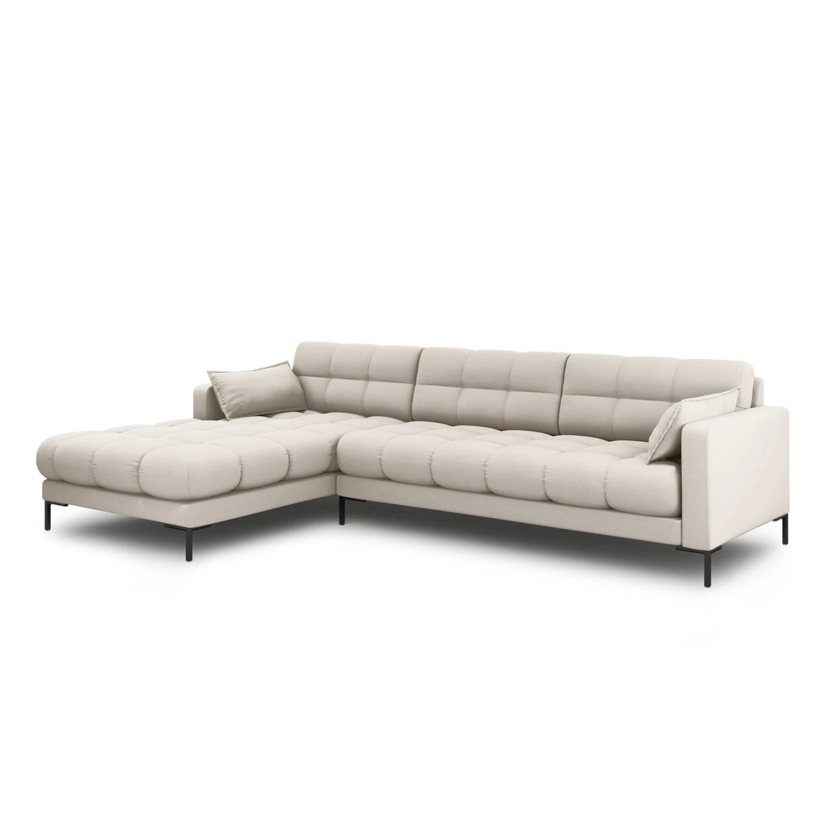 Mamaia 4-Sitzer Ecksofa, Linke Seite, Metallbeine Schwarz, mit Bezug aus Strukturierter Stoff (Nev04) in Beige, 293x185 cm – Bild 3