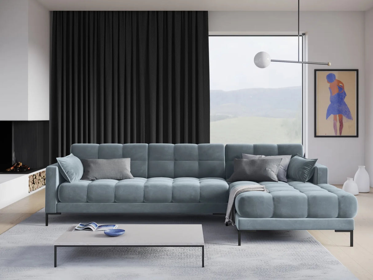 Mamaia 4-Sitzer Ecksofa, Rechte Seite, Metallbeine Schwarz, mit Bezug aus Samt (Blu06) in Hellblau, 293x185 cm – Bild 2
