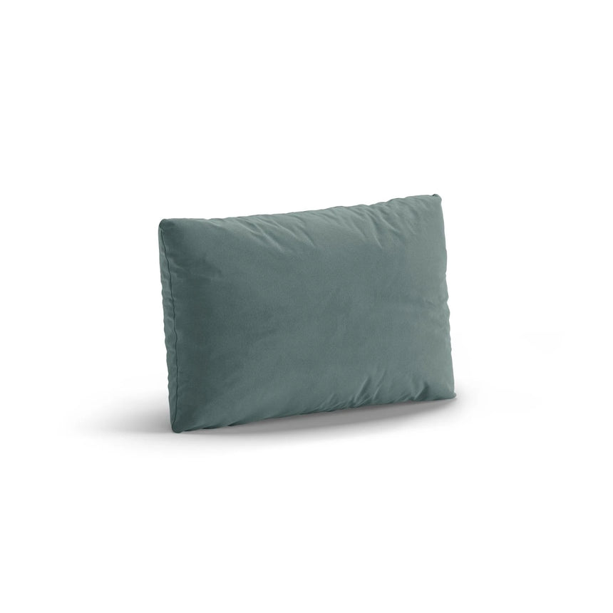 Poppy Kissen aus Samt (Casino Safira) in Hellblau, 50x30 cm – Bild 2