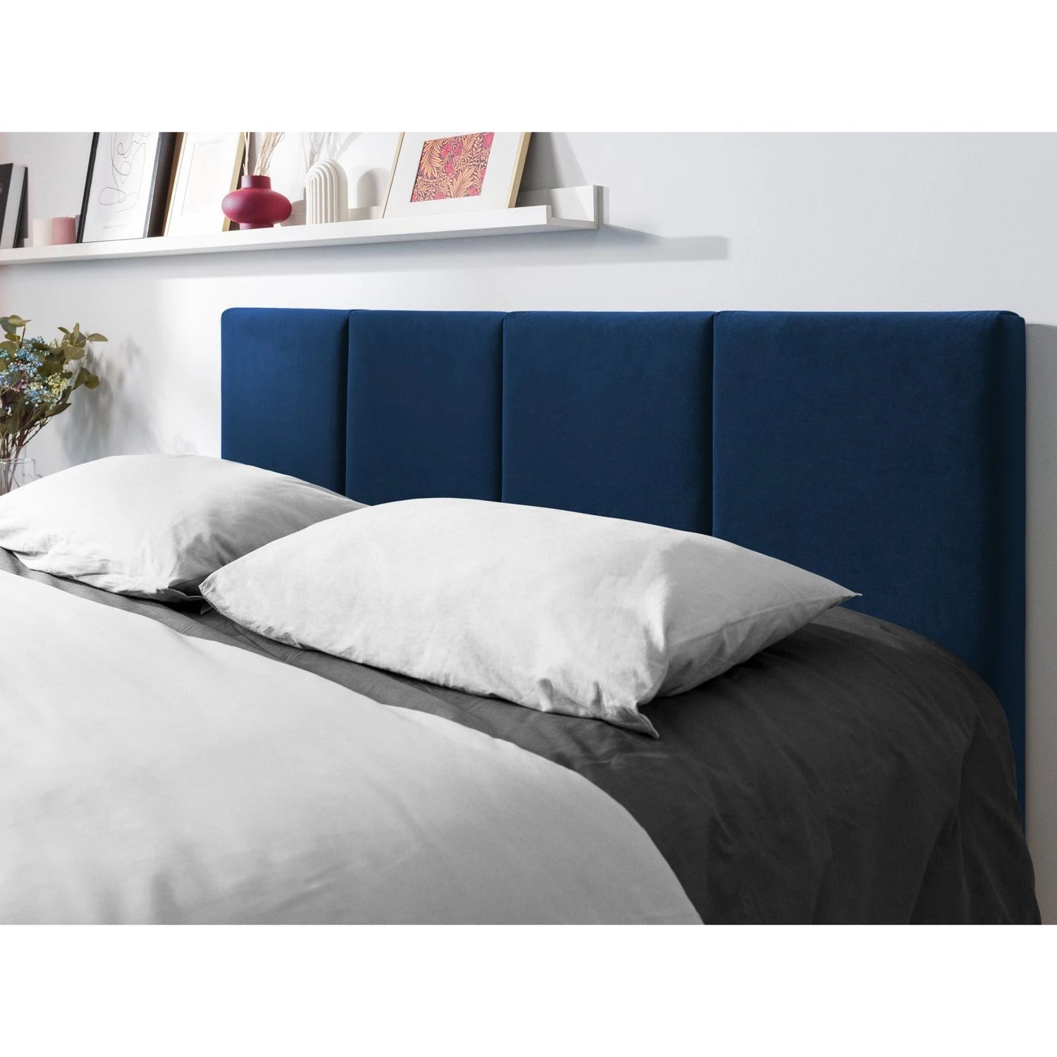 Pyla Bett mit Stauraum und Kopfteil in Samt (Mat79) in Königsblau, 140x200 cm – Bild 3