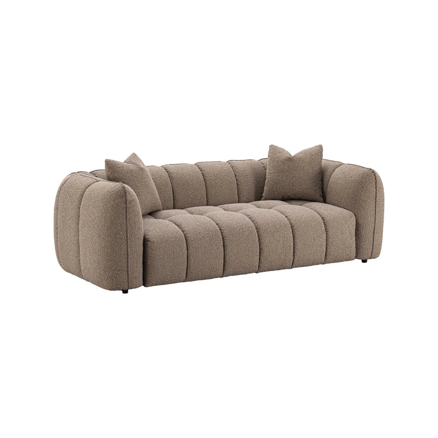 3-Sitzer Sofa Hogan mit flammhemmendem Bezug in mocca chunky, 226x104 cm von Richmond Interiors – Bild 1