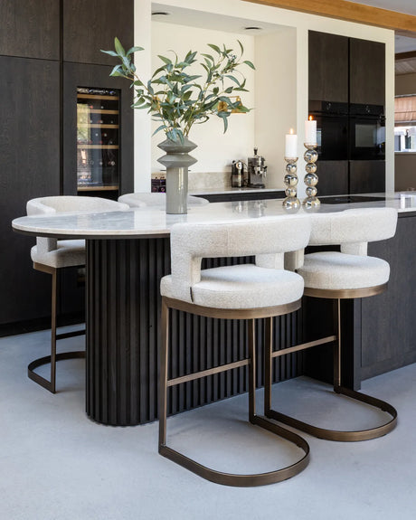 Barhocker Ellis in biscotti von Richmond Interiors – Bild 17
