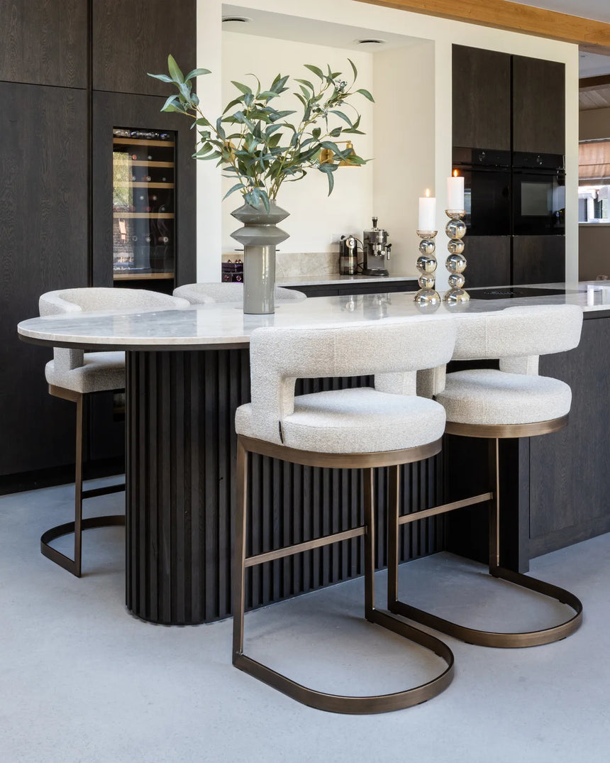 Barhocker Ellis in biscotti von Richmond Interiors – Bild 17