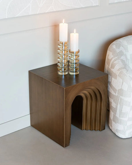 Beistelltisch Vevey in brushed gold, 50x50x55,5 cm von Richmond Interiors – Produktbild 6