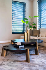 Couchtisch Alexander Jones (Brody) aus Eichenfurnier in gold/schwarz (Set of 2), 122x122x42 cm von Richmond Interiors – Produktbild 7