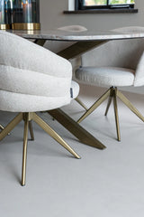 Drehbarer Essstuhl Zendaya in biscotti von Richmond Interiors – Bild 12