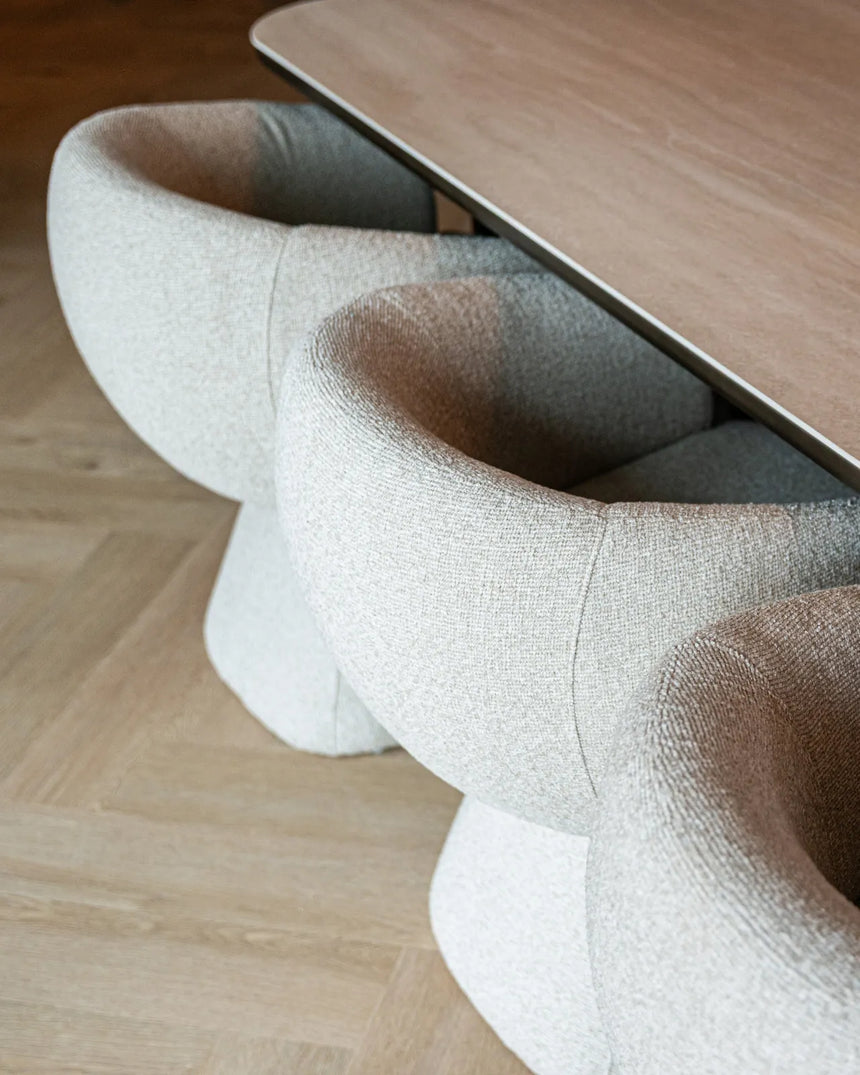 Essstuhl Quiriro in Biscotti oder Mocca linear von Richmond Interiors – Bild 10