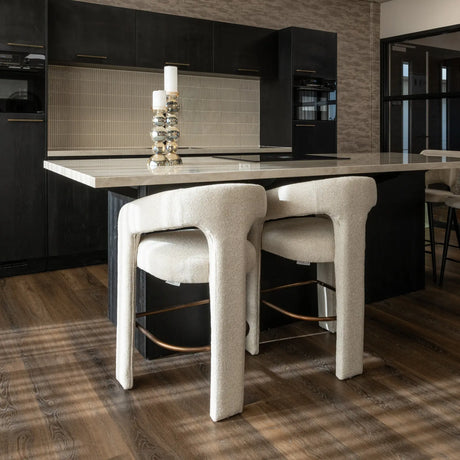 Tresenhocker Belle in biscotti von Richmond Interiors – Bild 12