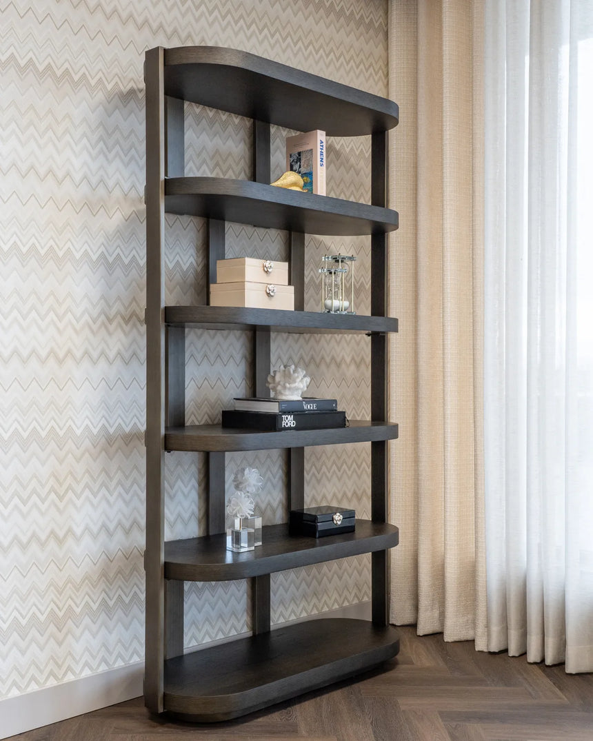 Vitrine Ellington in braun, 120x45x220 cm von Richmond Interiors – Bild 2