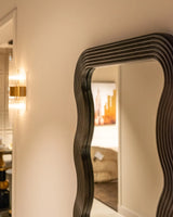 Wandleuchte Penelope in gold von Richmond Interiors – Bild 2