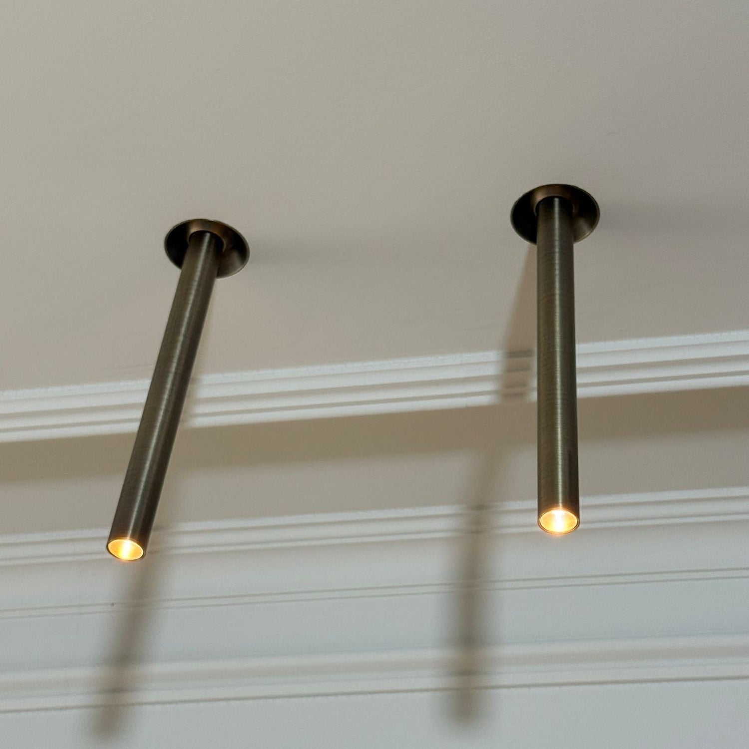 LUCIA TUBE Schwenkbarer LED-Spot - ZEN ZONE Furniture