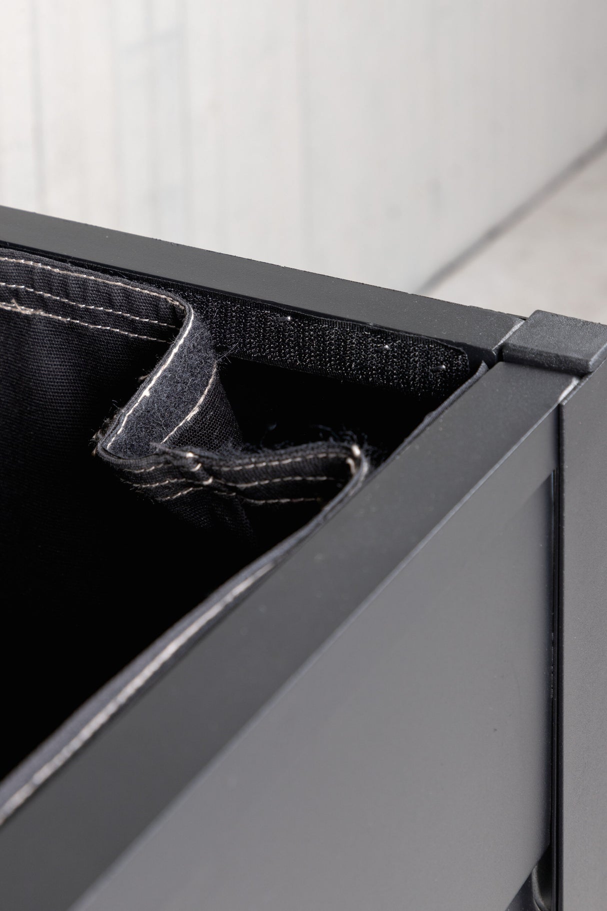 Elsa Kissenbox schwarz 130x60x60