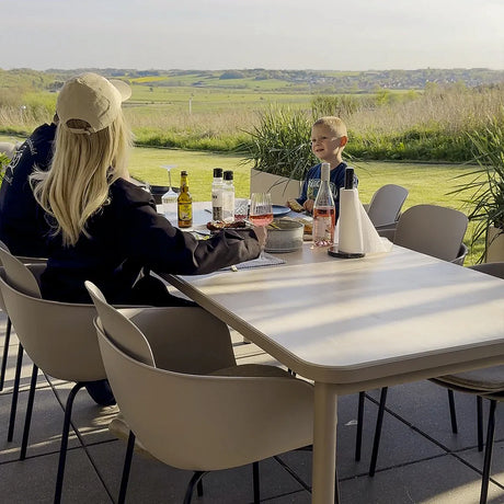 Kirra Dining Table Ceramic Taupe von SACKit – Produktbild 2
