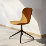 Chair no. One S1 Black Swivel - Luna Sandstone – Bild 2