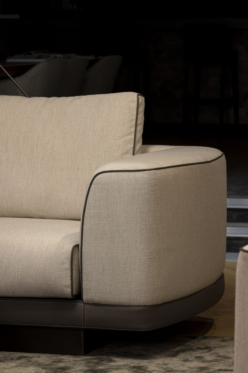 GREGORIO 4-Sitzer Sofa - ZEN ZONE Furniture