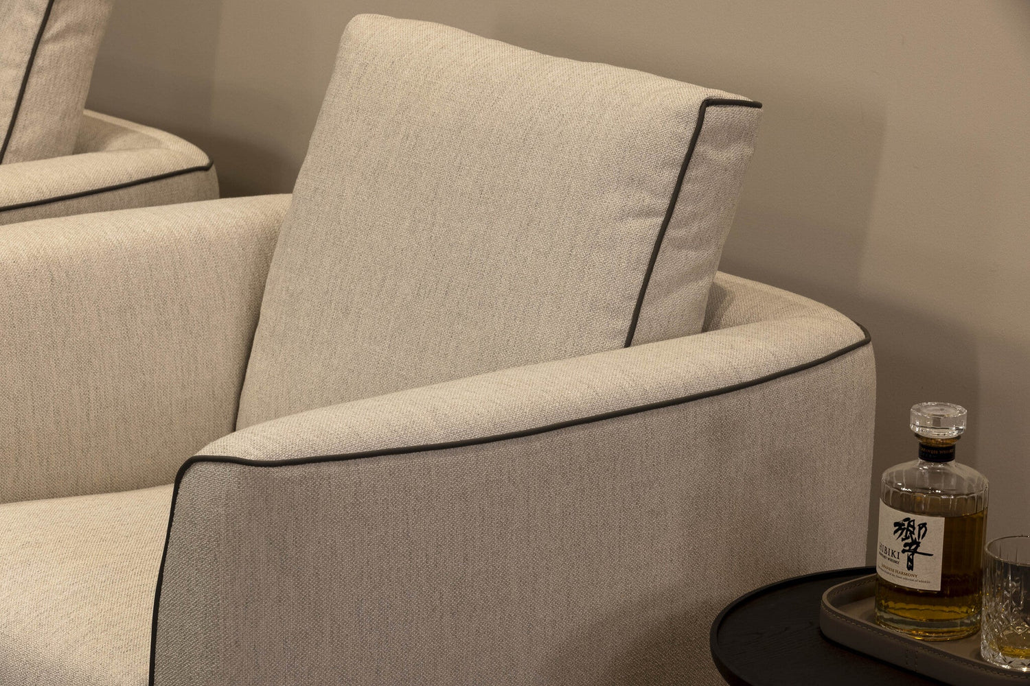 GREGORIO Armlehnstuhl - ZEN ZONE Furniture
