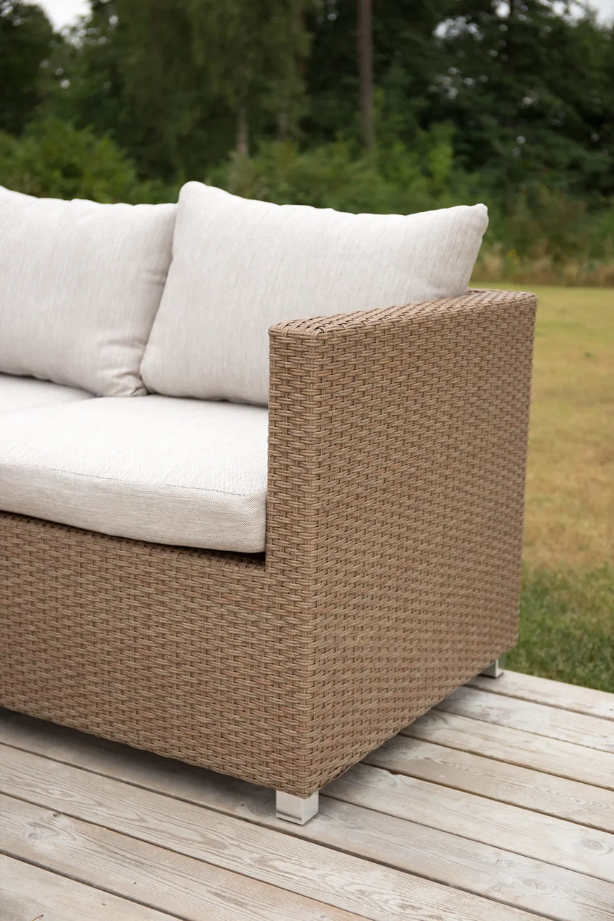 Outdoor Set Vamos aus Kunststoffgeflecht mit Kissen in Nature/Sand von Venture Home – Bild 19
