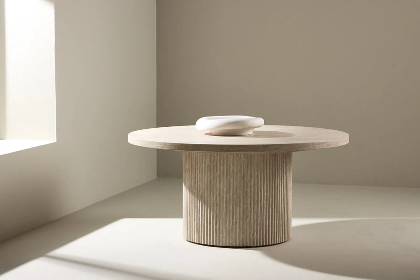 Runder Couchtisch Härön in beige mit Travertinlook ⌀80 von Venture Home – Bild 29
