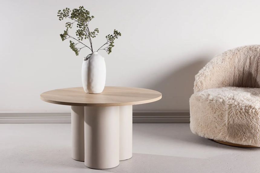 Runder Couchtisch Olivia in beige ⌀80 von Venture Home – Bild 29