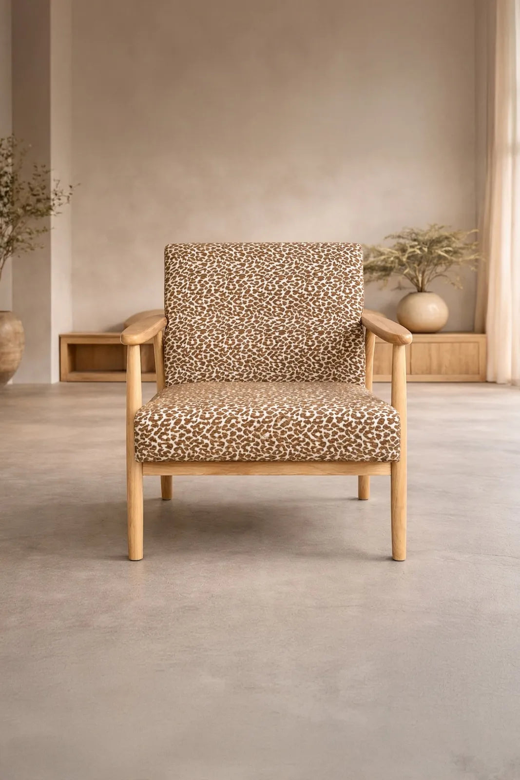 Sessel Runbert aus Gummiholz mit braunem Polsterbezug von Venture Home – Bild 3