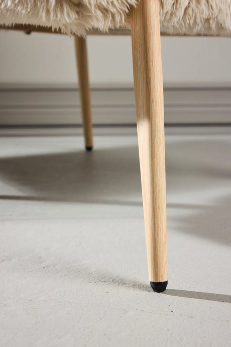 Sessel Zenzi mit beigem Kunstfell von Venture Home – Bild 16