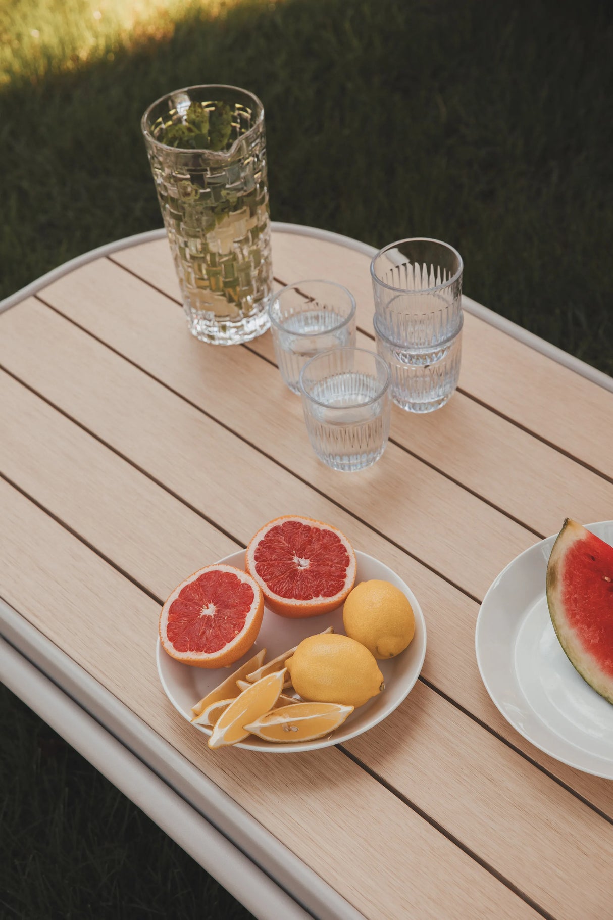 Vista Outdoor Couchtisch 63x110cm von Zuiver – Produktbild 10
